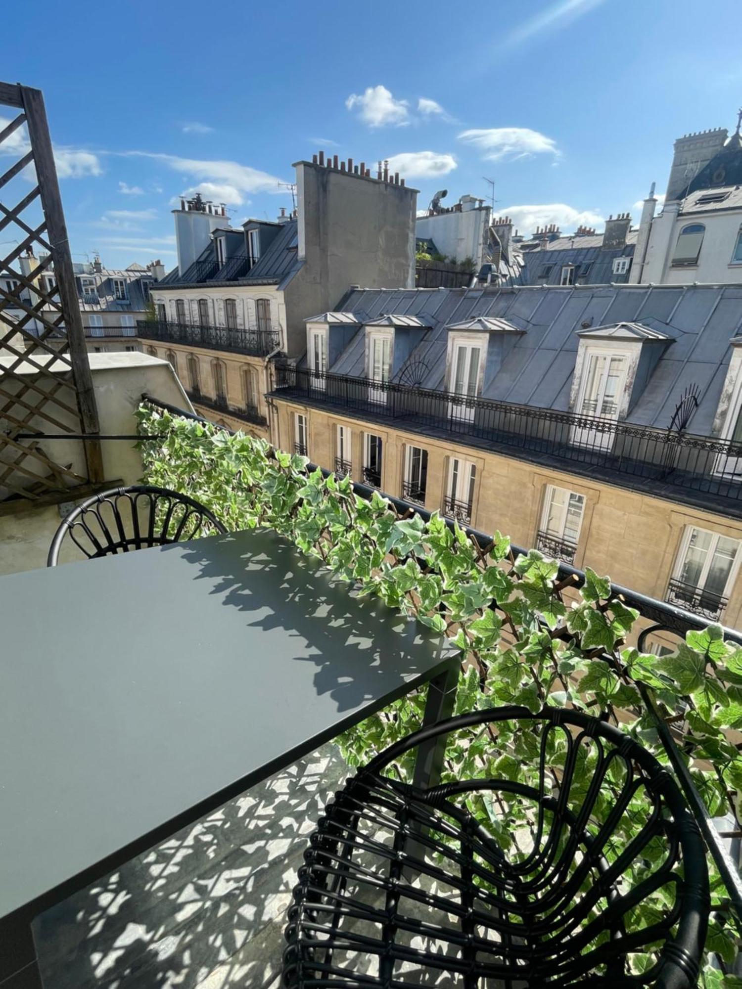 Hotel De Suez Paris Bagian luar foto