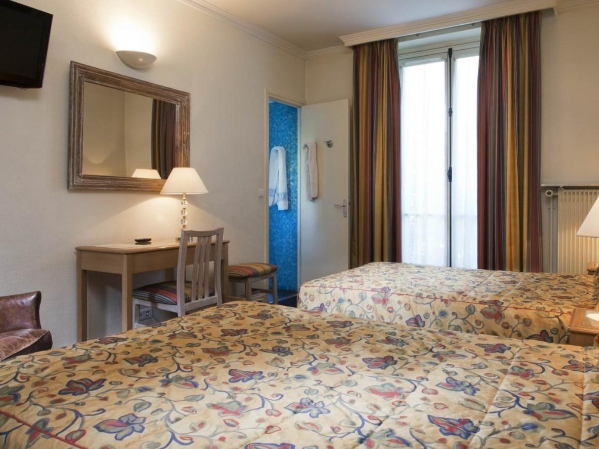 Hotel De Suez Paris Bagian luar foto